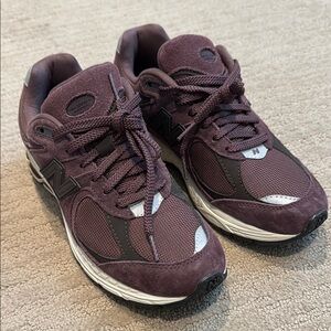New Balance 2002r Truffle Sneakers